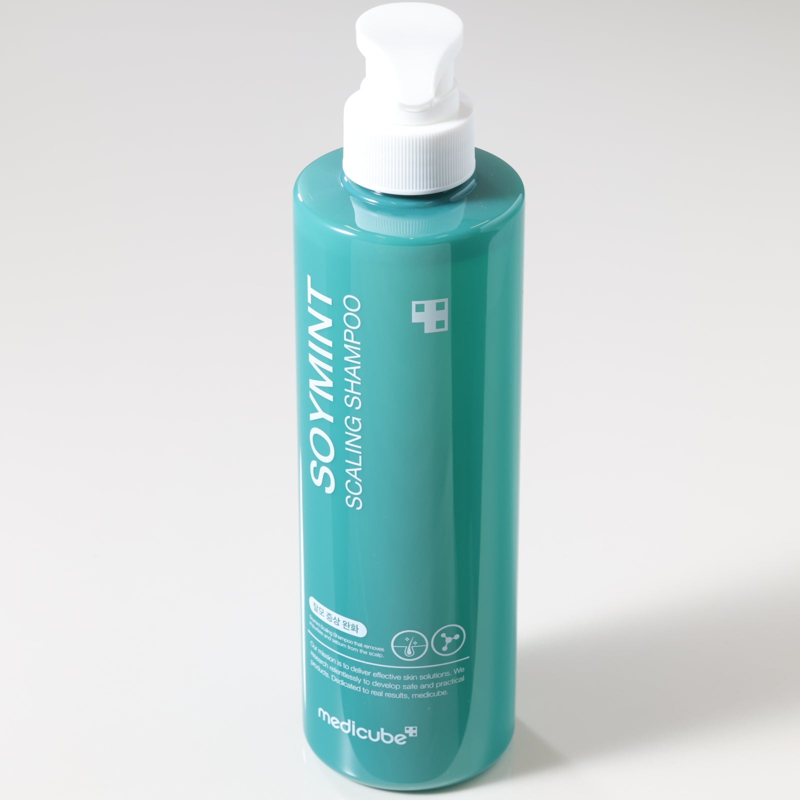 Medicube SoyMint Scaling Shampoo 490ml