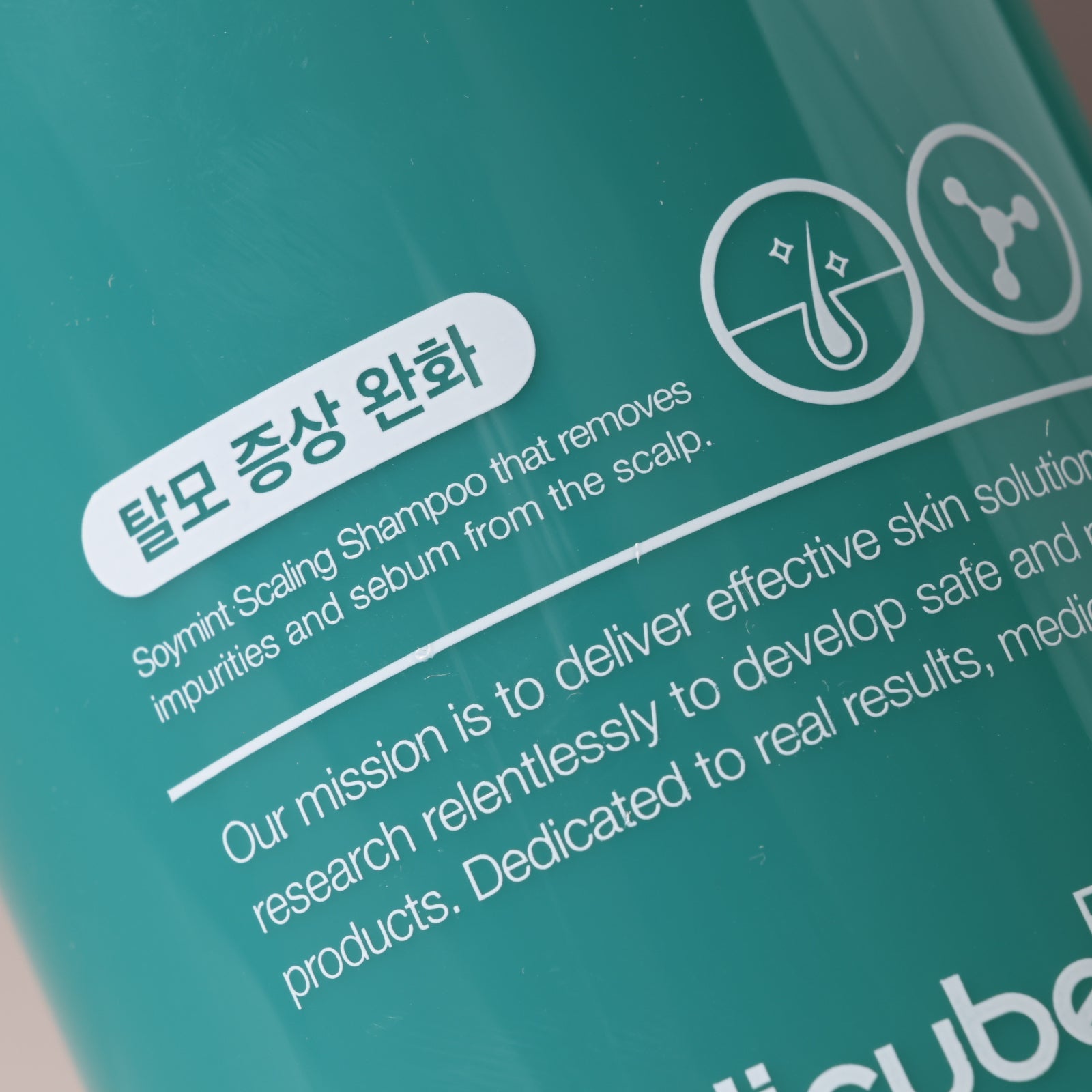 Medicube SoyMint Scaling Shampoo 490ml
