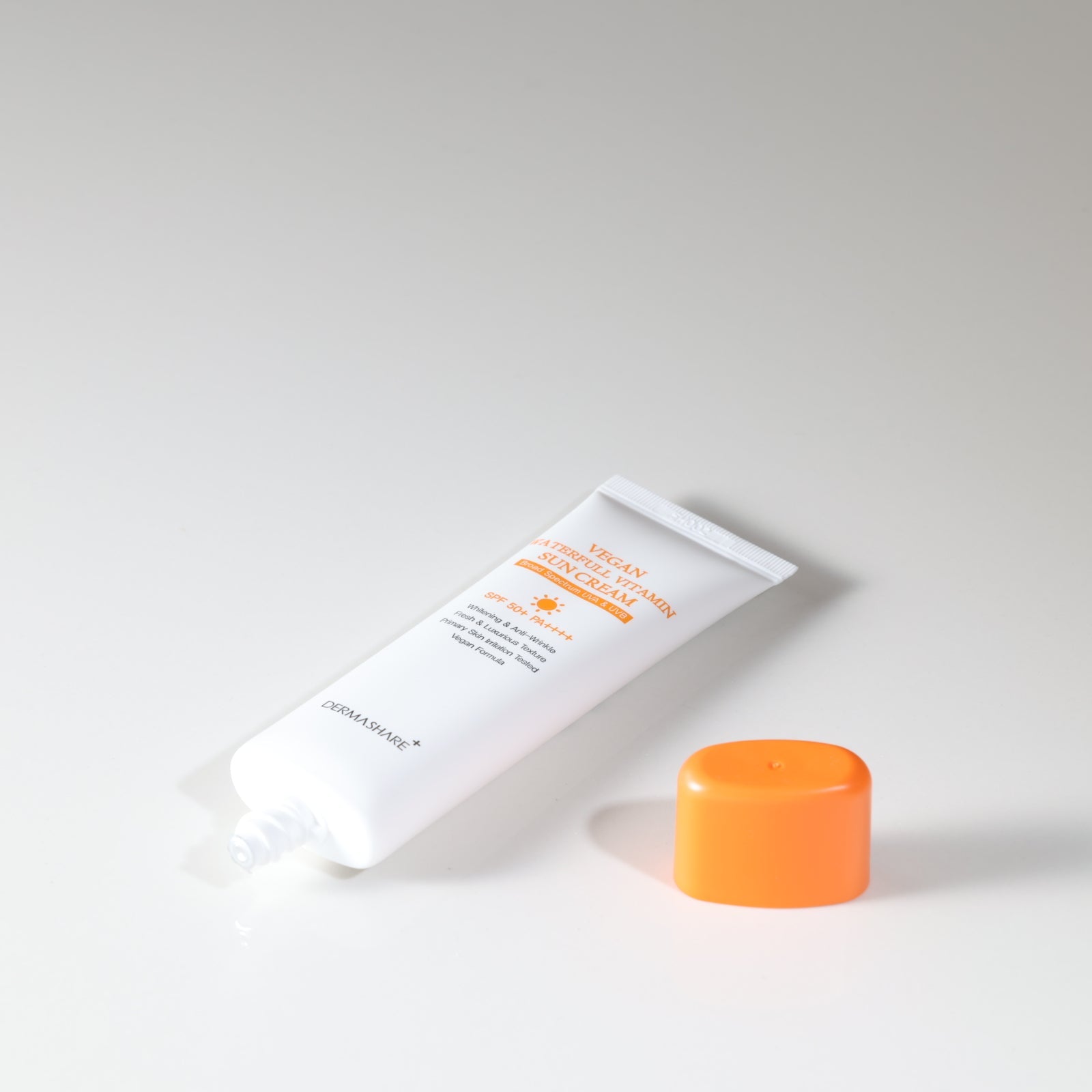 DERMASHARE Vegan Waterfull Vitamin Sun Cream SPF50+ PA++++ 50ml