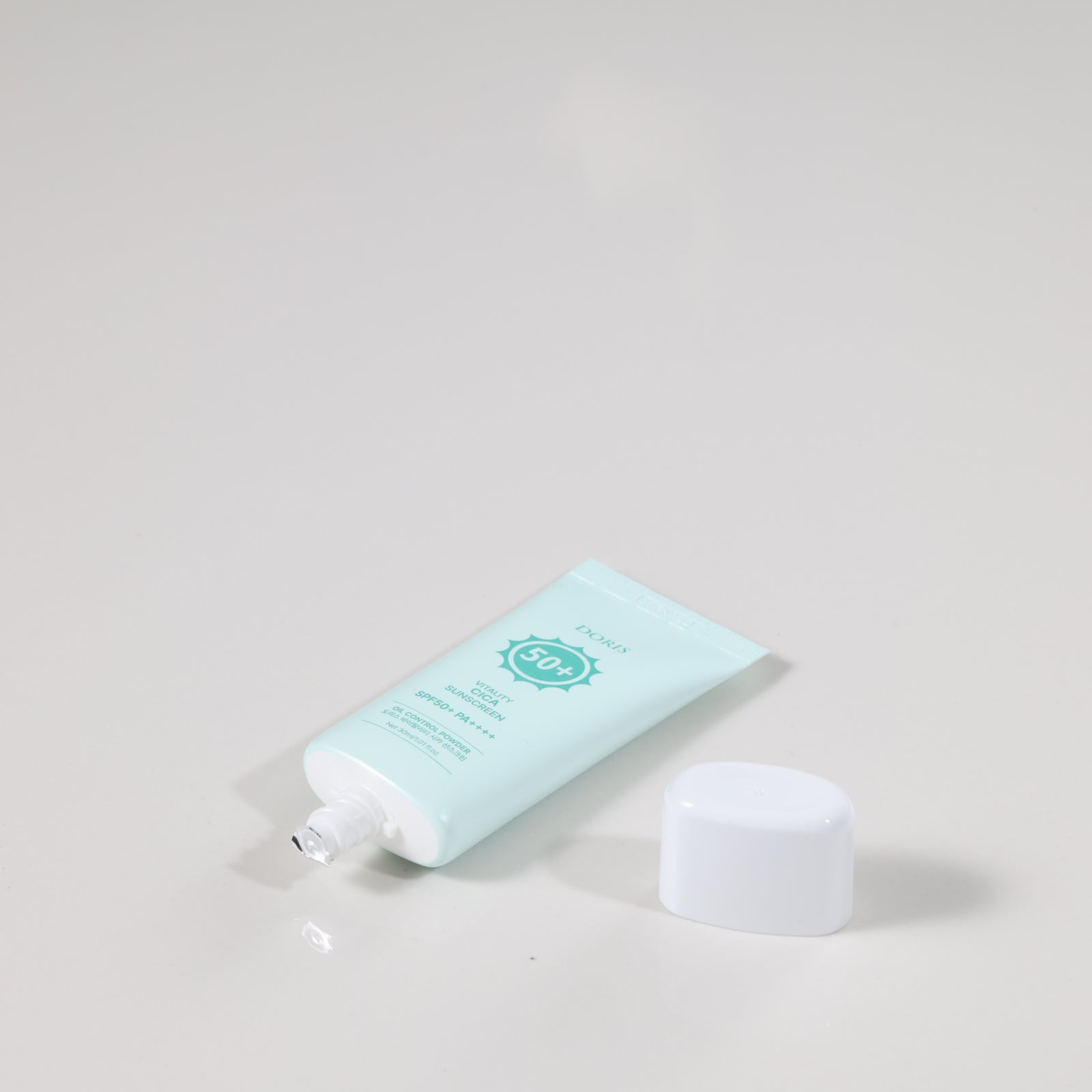 DORIS Vitality cica sunscreen 30ml SPF50+ PA++++