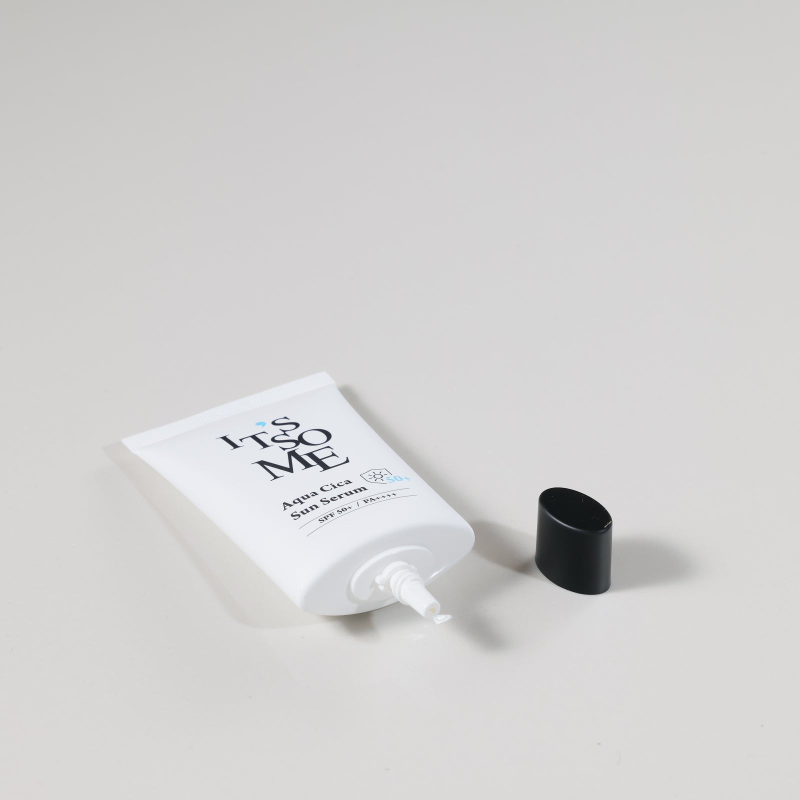 IT'S SO ME Aqua Cica Sun Serum 50g SPF50+ PA++++