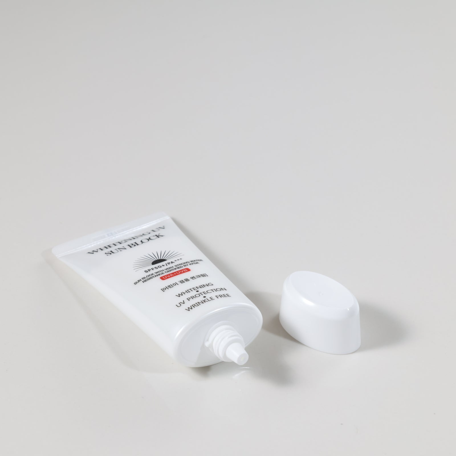 JIGOTT Whitening UV Sun Block 70ml (SPF50+ PA+++)
