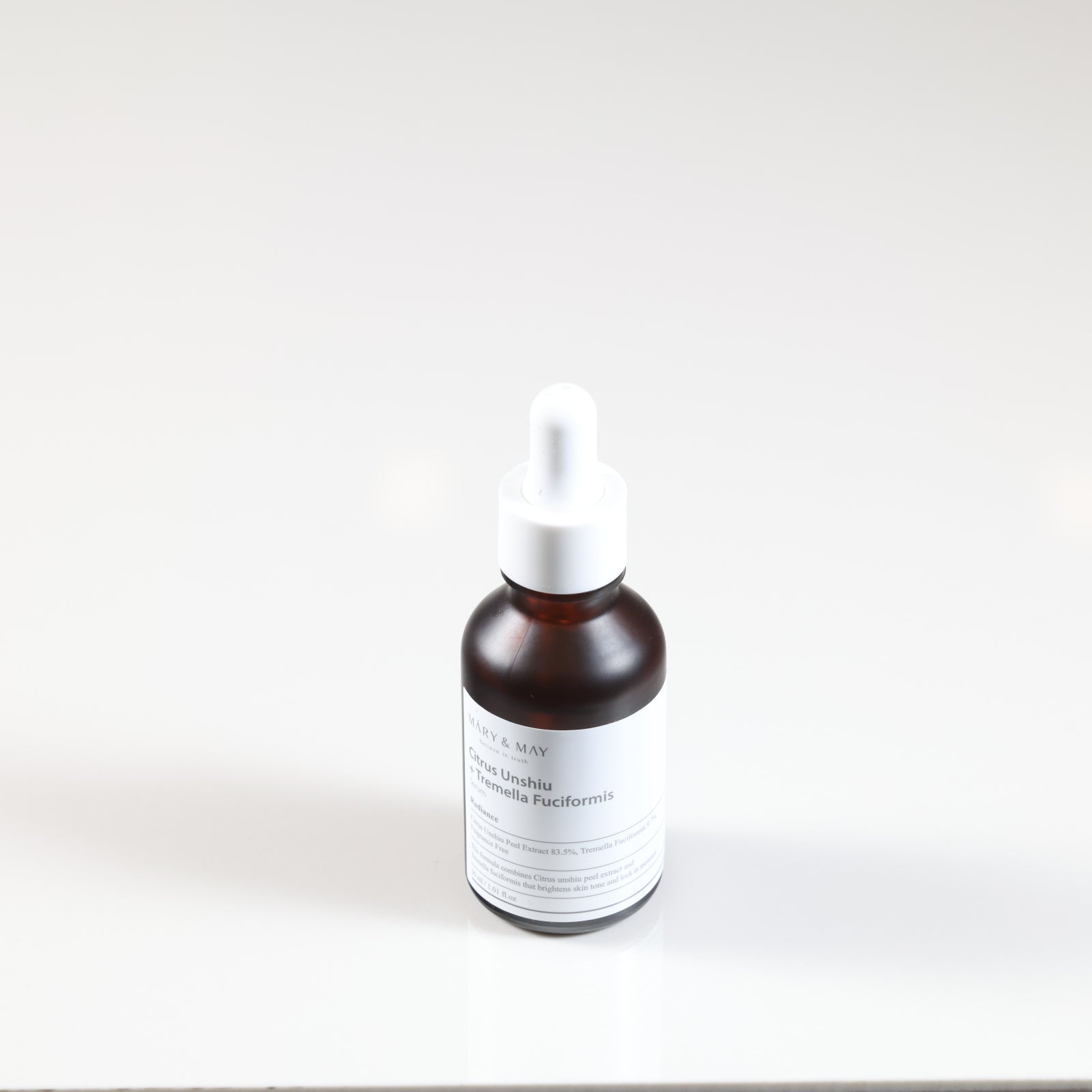 MARY & MAY Citrus Unshiu Fruit + Tremella Fuciformis Serum 30ml