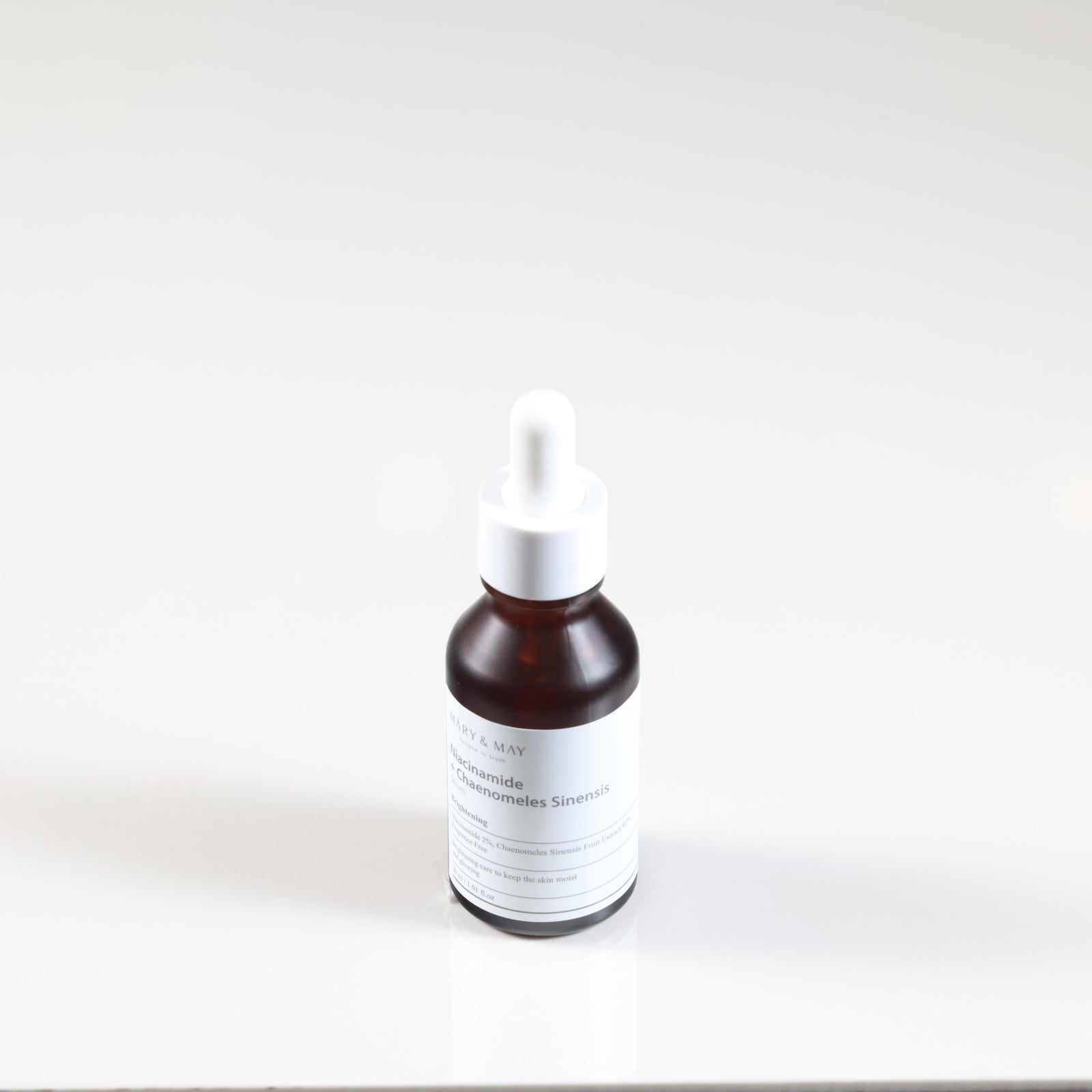 MARY & MAY Niacinamide + Chaenomeles Sinensis Serum 30mL