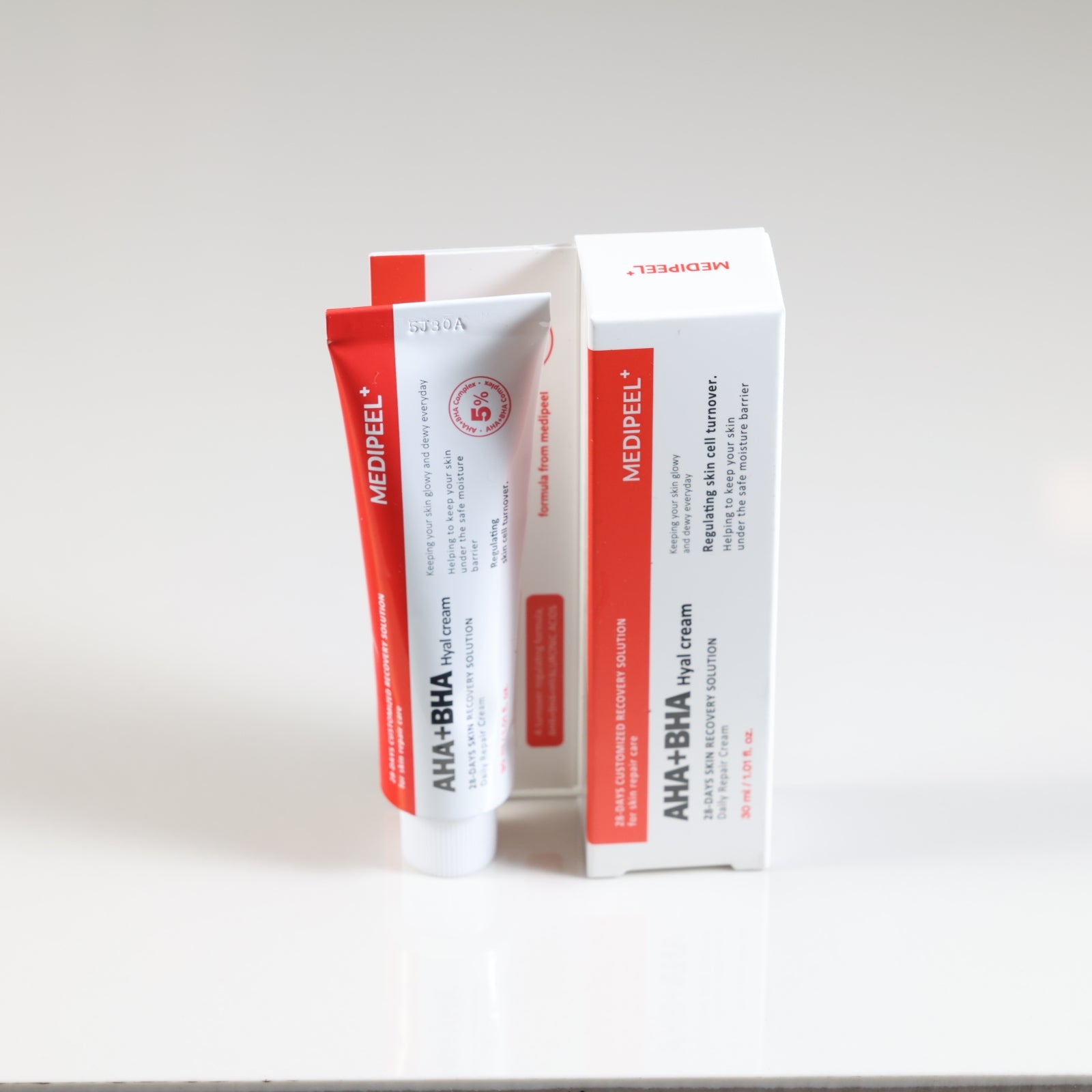 MEDIPEEL AHA BHA 28 Days Hyal Cream 30ml