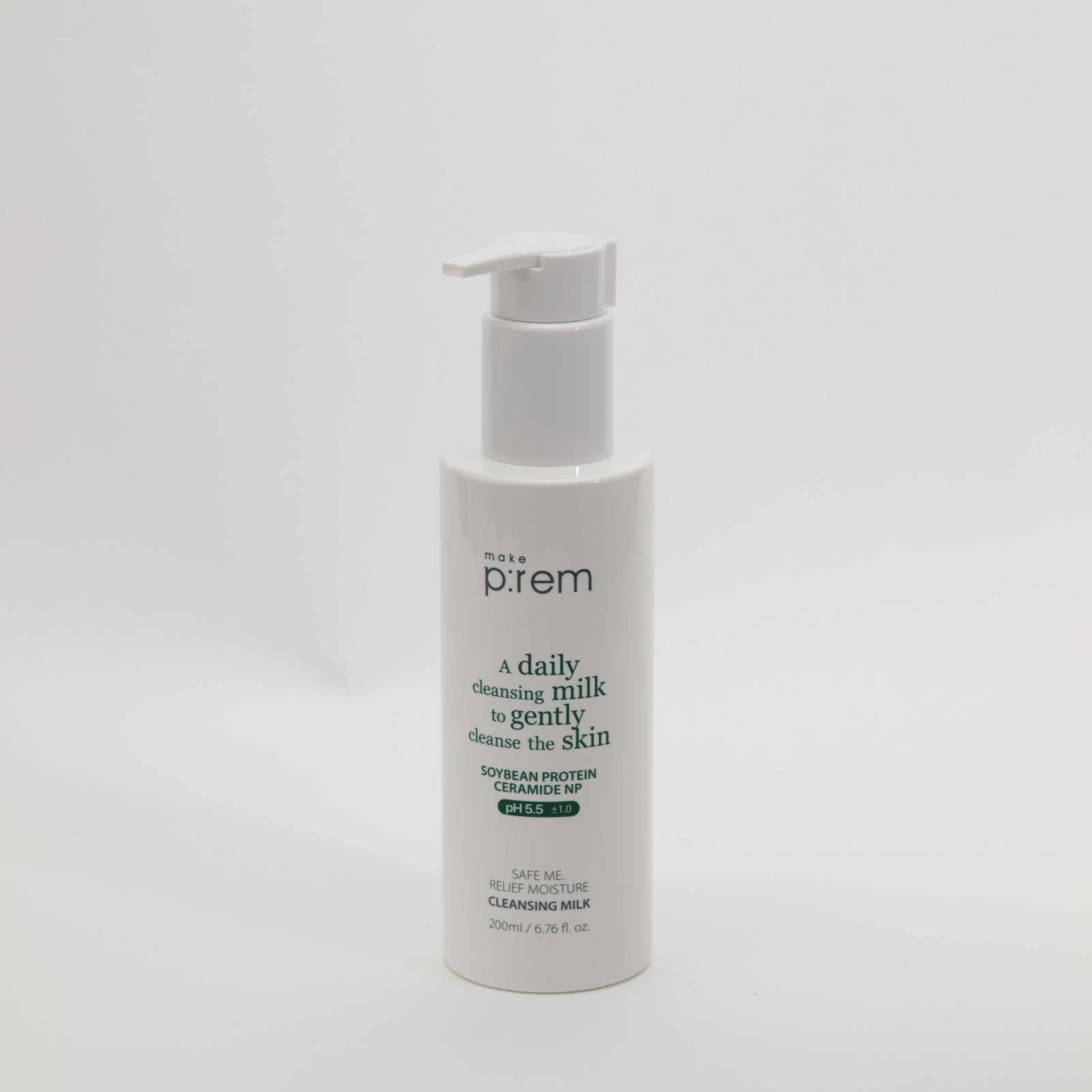 make p:rem Safe Me. Relief Moisture Cleansing Milk 200ml